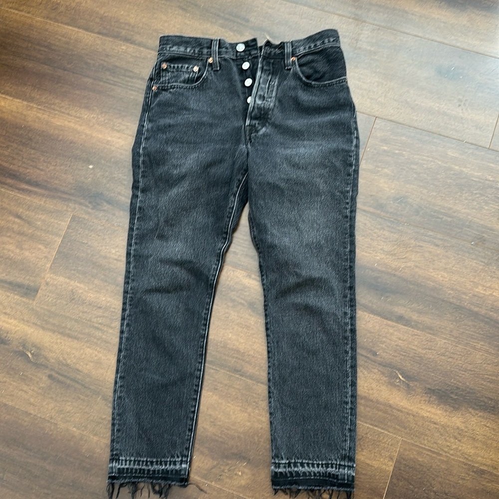 Levi’s Wedgie straight leg jeans
